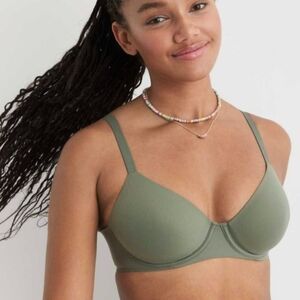 Smoothez by Aerie Full Coverage Lightly Lined Bra in Olive green 38C